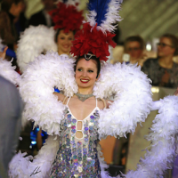 Plumes et paillettes au Salon du Cheval 2014